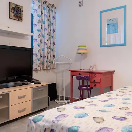 Apartment Greta - 50 M From The Sea *